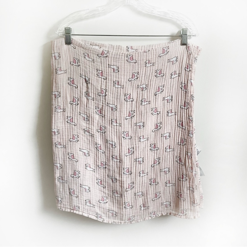 Aden + Anais blanket pink llamas alpaca swaddle muslin cotton